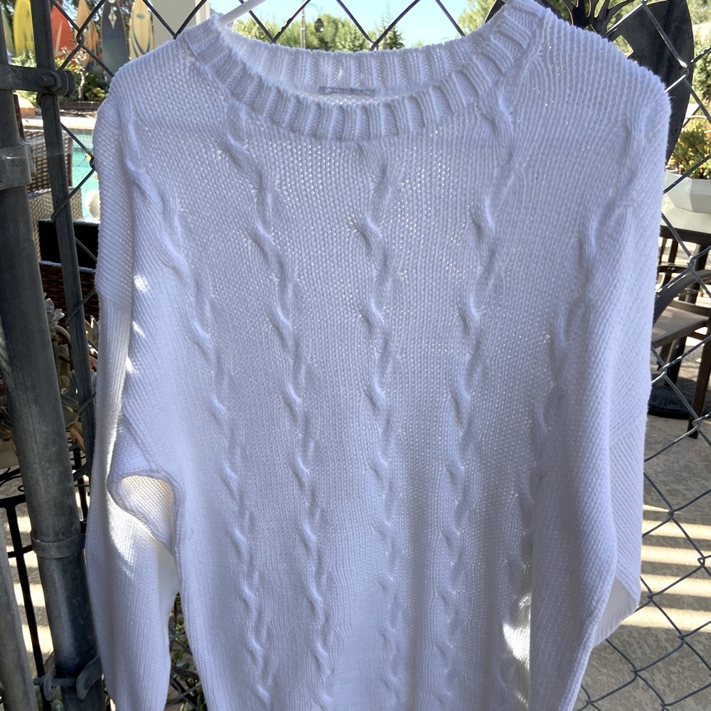 White cotton poly cable knit long sweater. Size L. $20